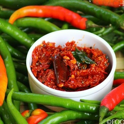 Chilli / Pandu Mirapakaya Pickle - Andhra Pachallu